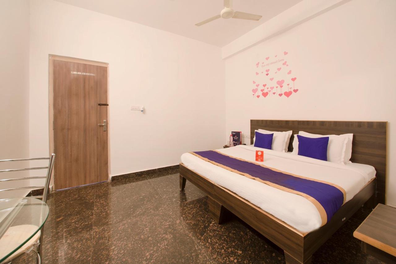 Oyo 9936 Elite Inn Hyderabad Ngoại thất bức ảnh
